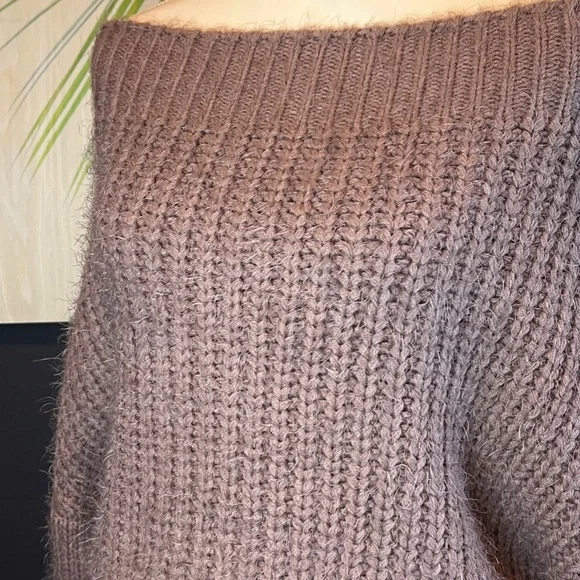SHE + SKY Off the Shoulder Sweater - Picture 2 of 4